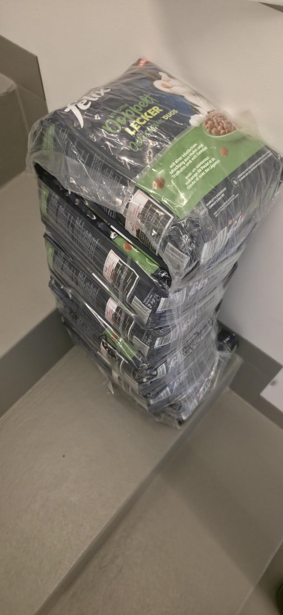FELIX Doppelt Lecker Inhome Huhn Trockenfutter 12kg