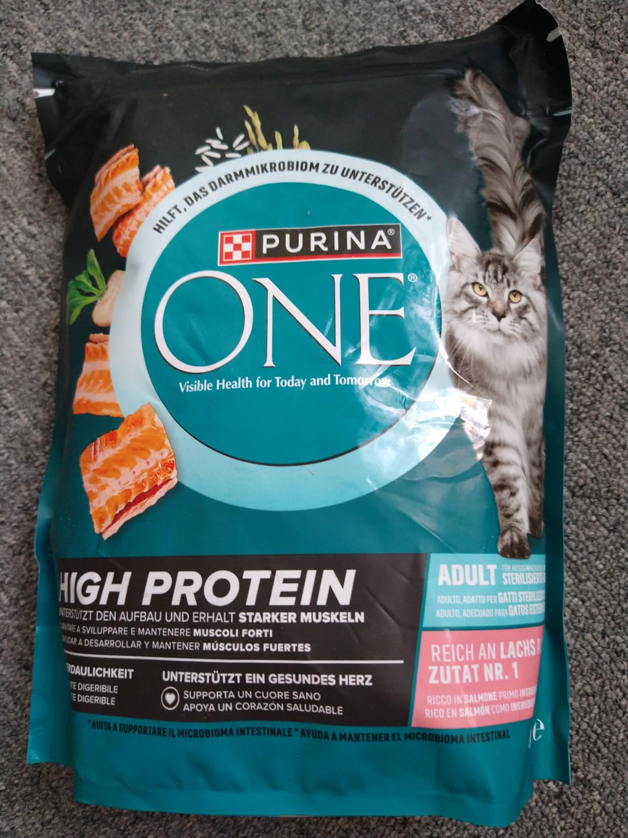 PURINA ONE High Protein Lachs Trockenfutter 6x900 g