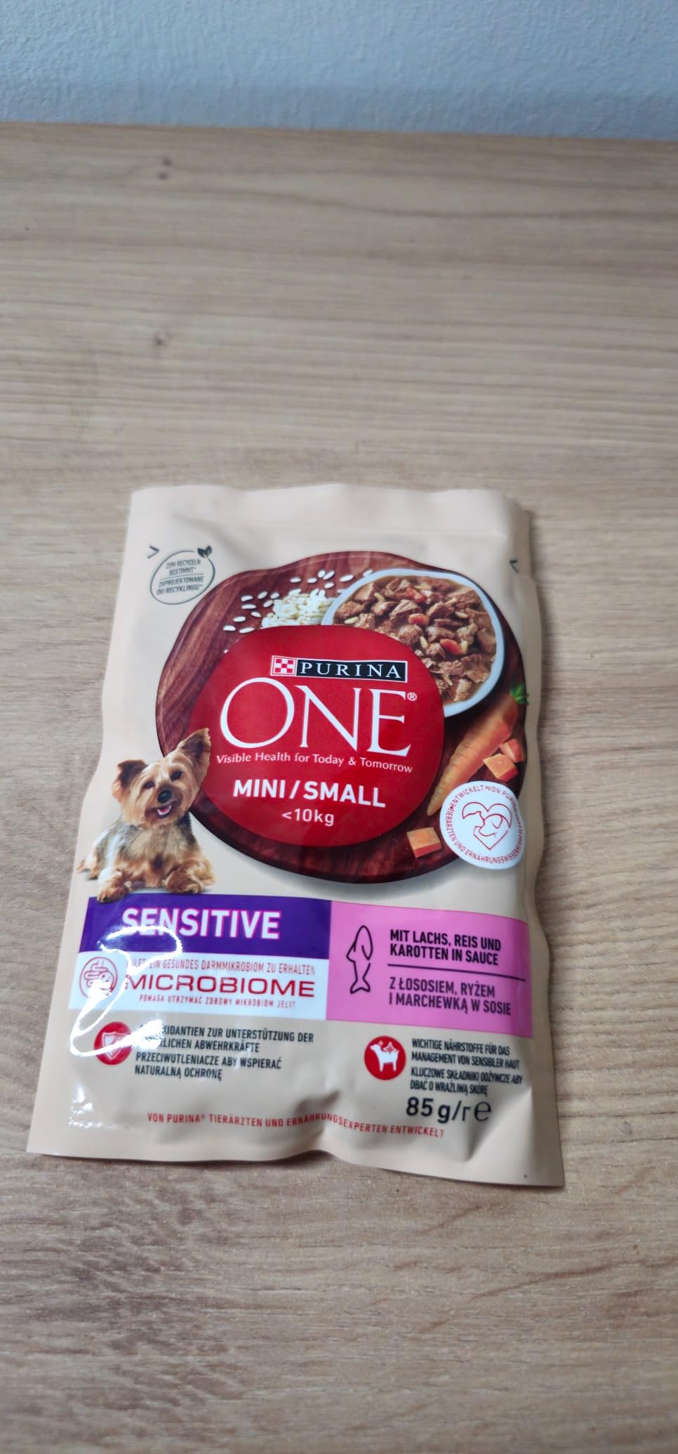 Purina One Mini Small Delicate Trockenfutter Lachs 8x800 g