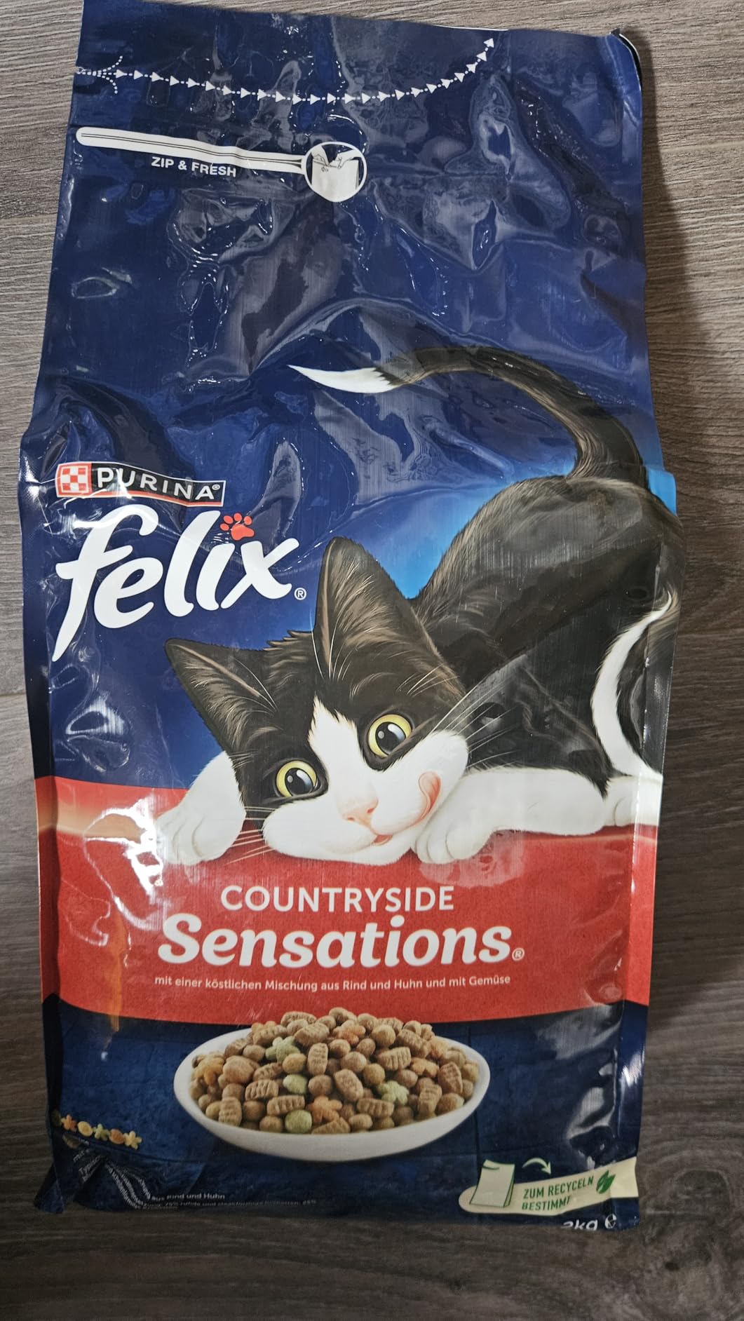 Felix Meaty Sensations Trockenfutter Rind Huhn 1 kg