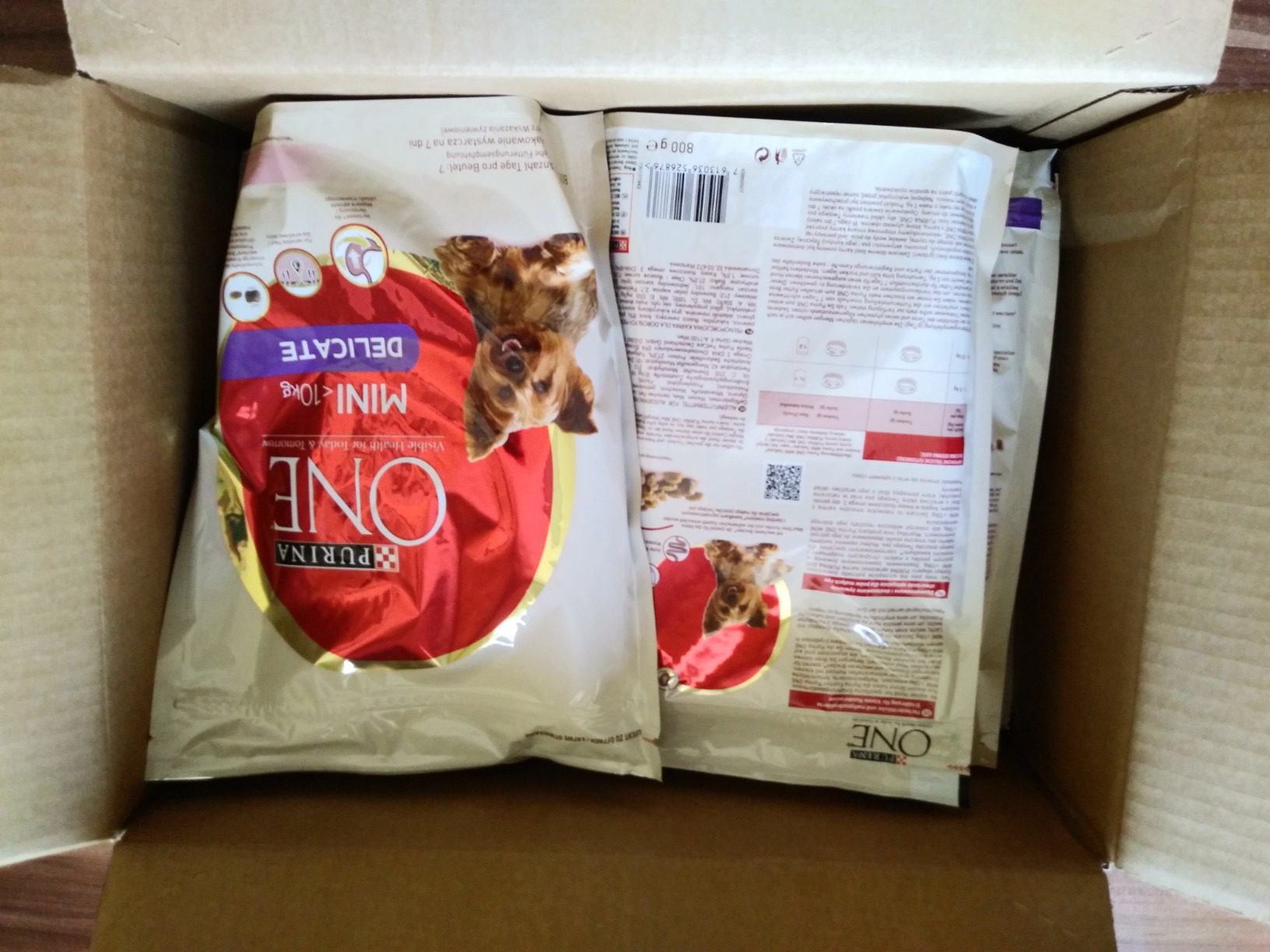 Purina One Mini Small Delicate Trockenfutter Lachs 8x800 g