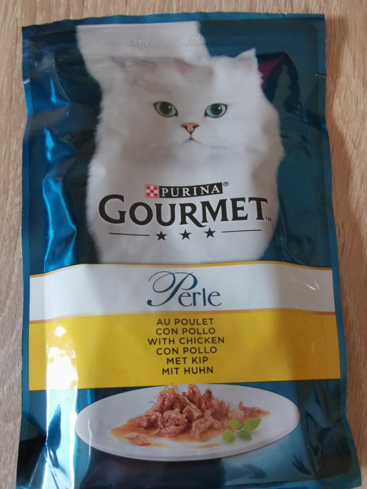 GOURMET Perle Erlesene Streifen Nassfutter Lachs 48x85g Sauce