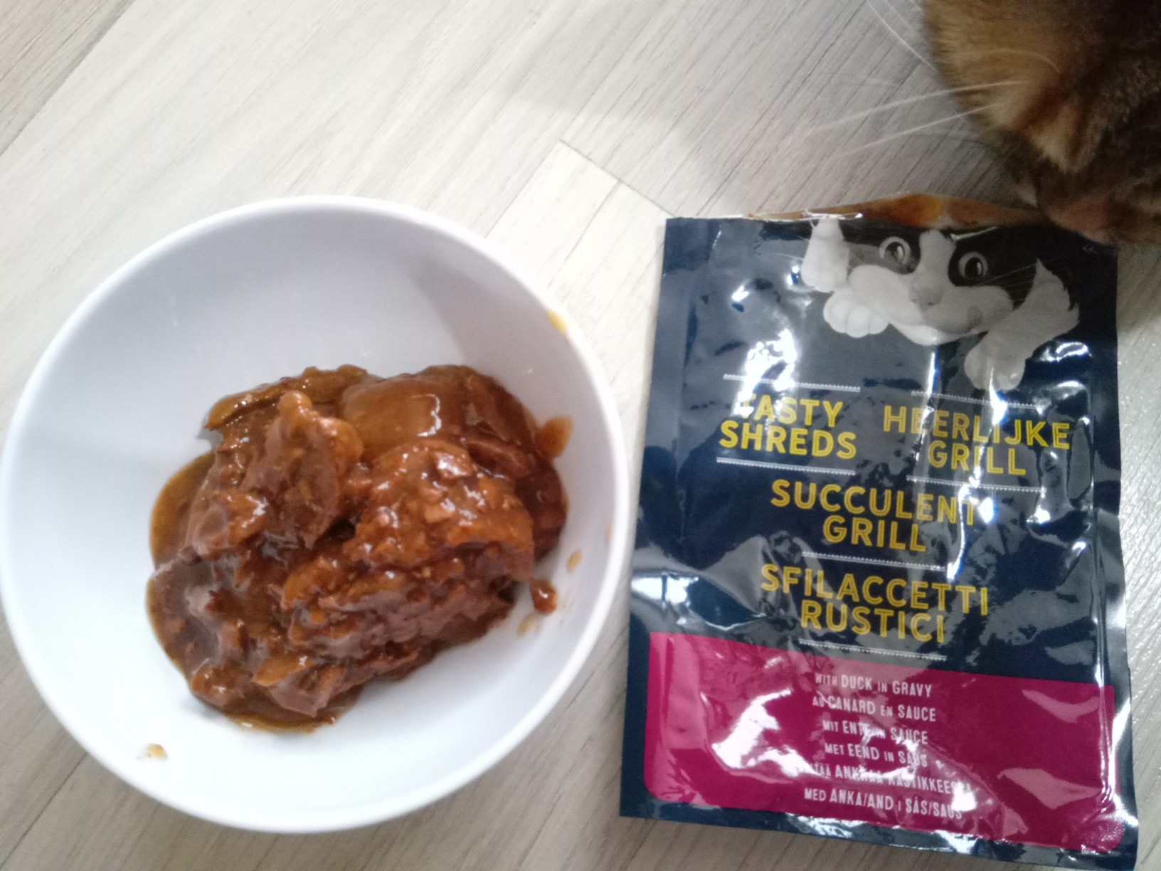 FELIX Tasty Shreds Nassfutter vom Land 60x80g mit Rind