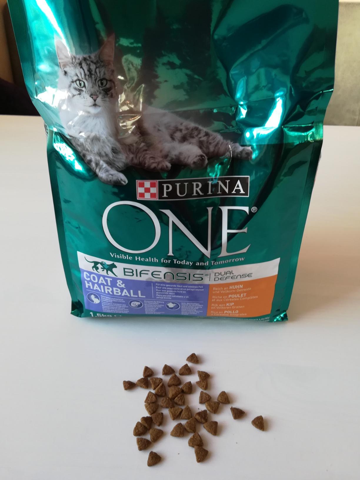 Purina One Bifensis Coat & Hairball Katzenfutter Huhn 8,4 kg