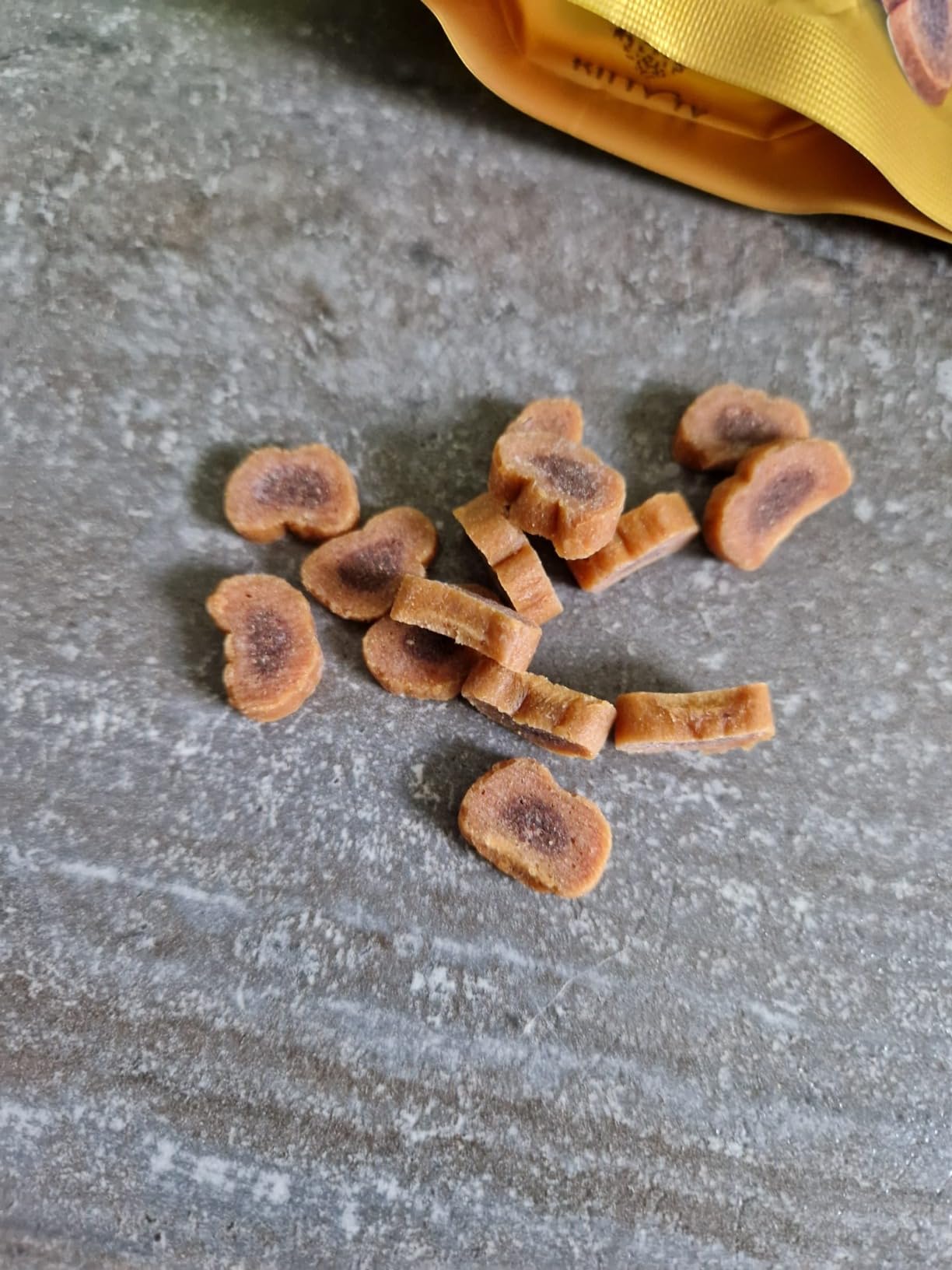 KITTY Cat Snacks Praliné Huhn & Leber 10x50g
