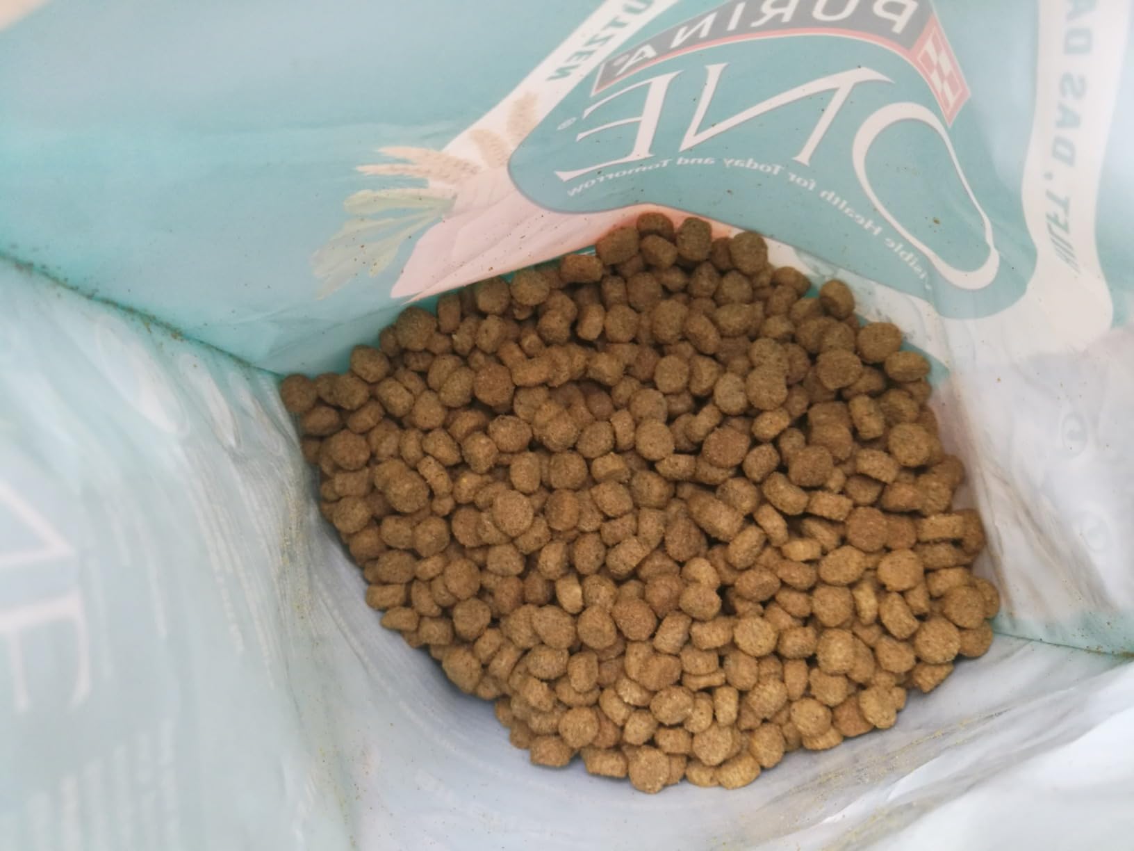 PURINA ONE Bifensis Light Trockenfutter Huhn 6x750g Gewicht