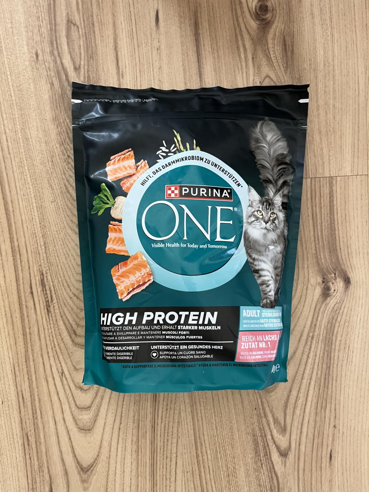 PURINA ONE High Protein Lachs Trockenfutter 6x900 g